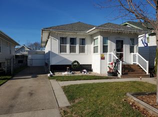 6616 Madison Ave, Hammond, IN 46324