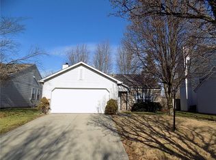 7414 Red Bluff Dr, Indianapolis, IN 46214