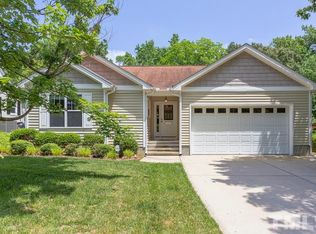 3105 Oxford Dr, Durham, NC 27707