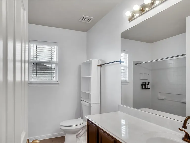15807 Little Miss Creek Dr — Photo 20