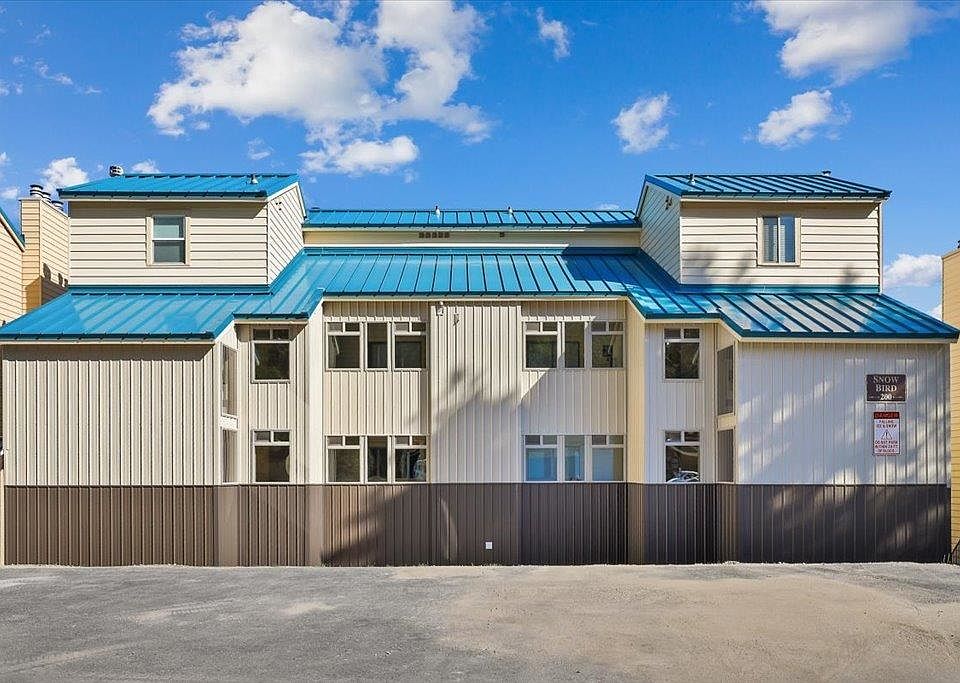1st image of 28600 N Mount Spokane Park Dr #209