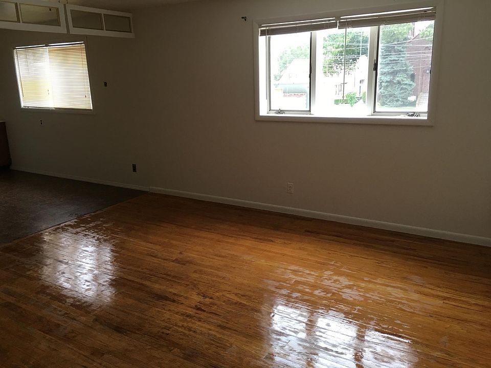 2nd image of 784 Anderson Ave