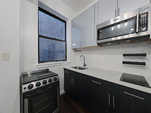 3rd image of 74 Eldert St #13