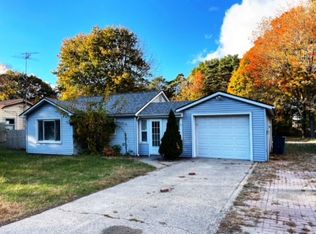 15789 Pruin St, Spring Lake, MI 49456