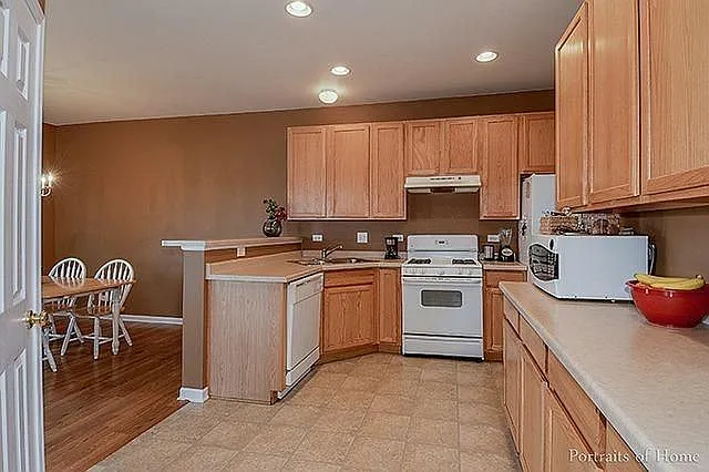 3733 Munson St — Photo 7
