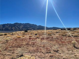 5755 Arrowhead Lake Rd, Hesperia, CA 92345