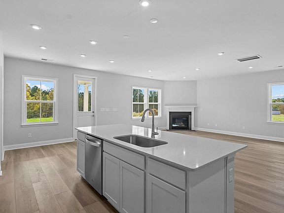 7th image of this home