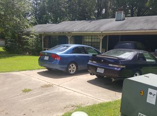 615 Green Ct, Jackson, MS 39272