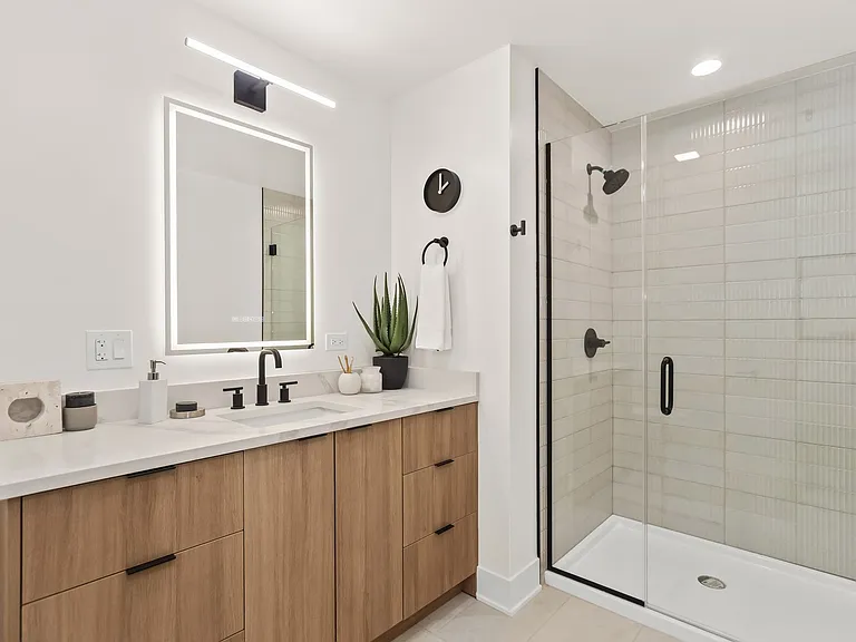 The Evergreen Lofts — Photo 4