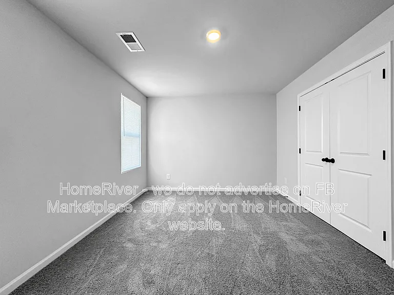 394 Chedworth Dr — Photo 15