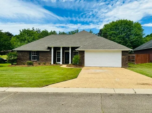 108 Englewood Cv, Saltillo, MS 38866