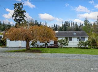 925 3rd St, Mukilteo, WA