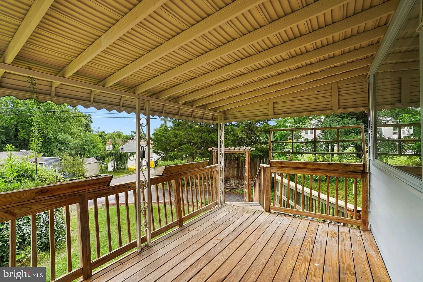 3 bed, 1.0 bath, 837 sqft, $2,250 — Photo 4