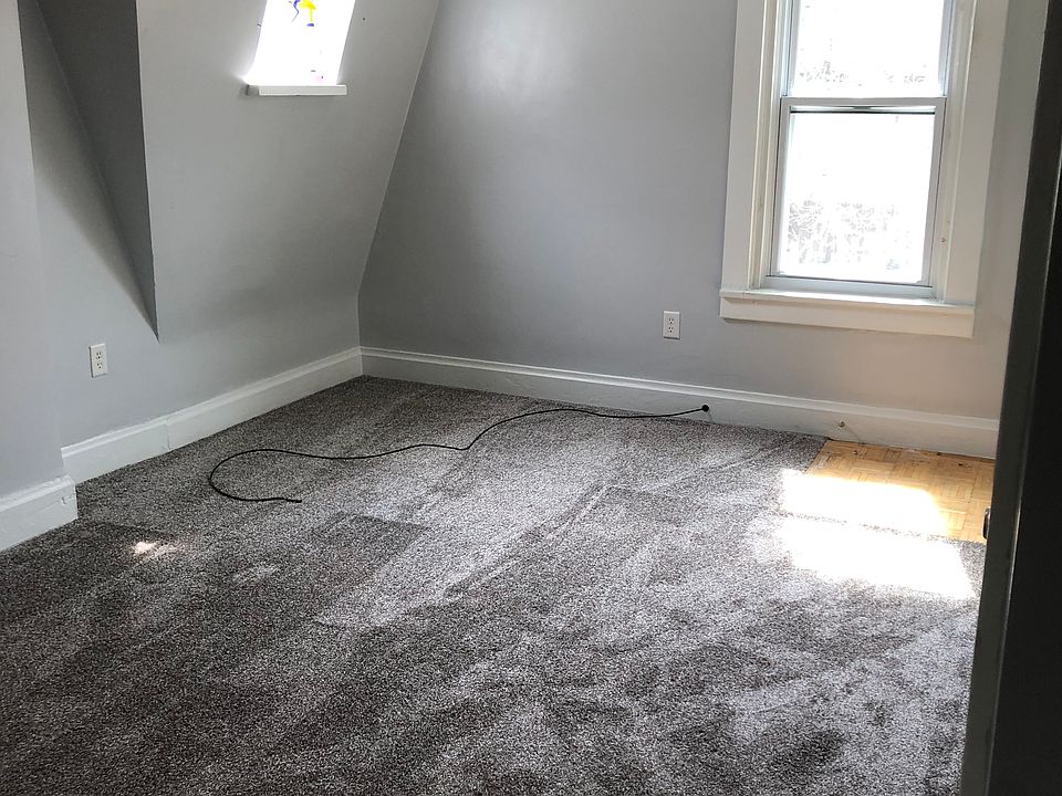 2nd image of 703 E 9th Ave APT 3