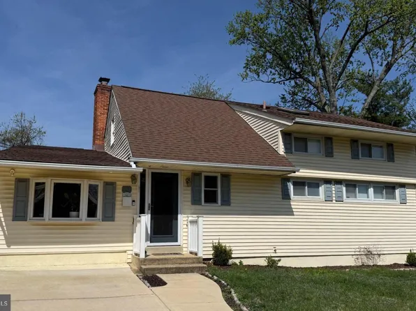 820 Brice Rd, Rockville, MD 20852