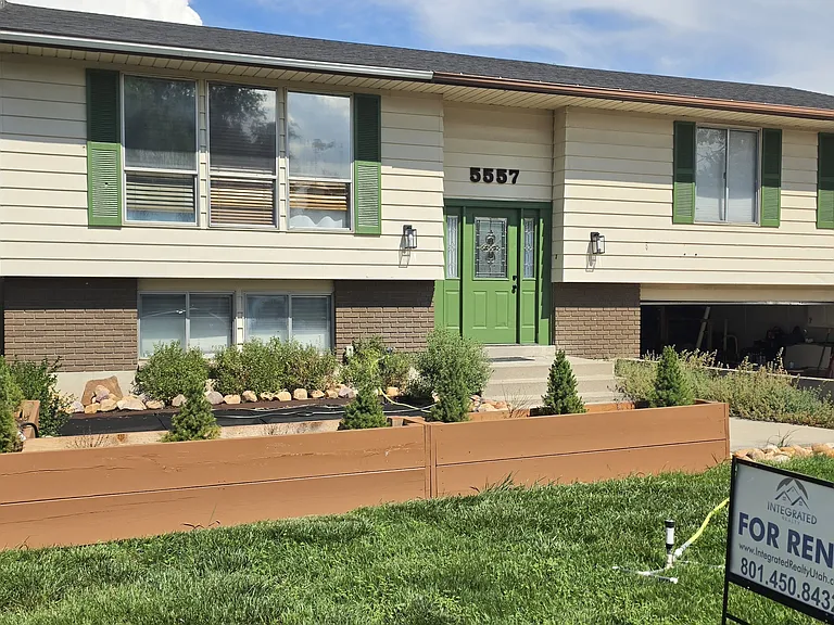 5557 S 2200 W — Photo 31