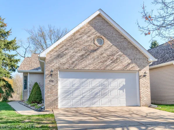 9201 Emily Dr, Davison, MI 48423