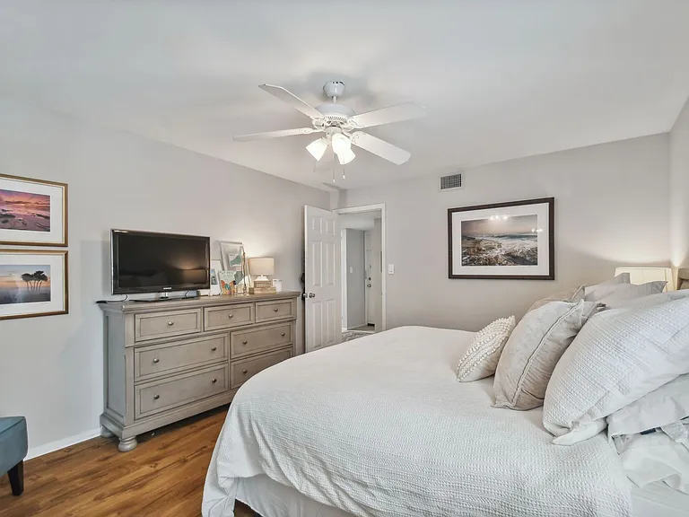 Great Location - SOUTH TAMPA - SOHO / Hyde Park Area — Photo 15