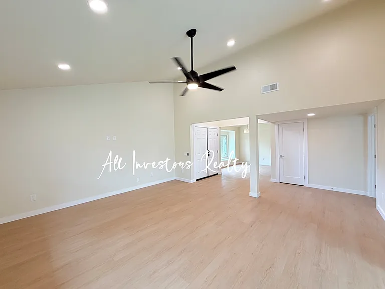 4603 Driftwood Cir #1 — Photo 9