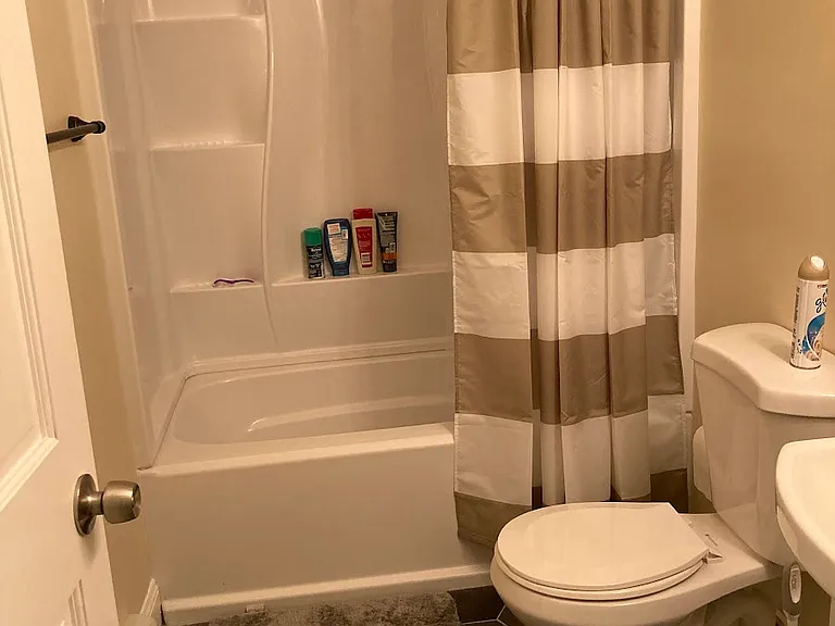 101 Calumet St #2 — Photo 9