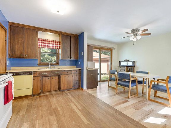5th image of 8415 Glenbrook Ave S