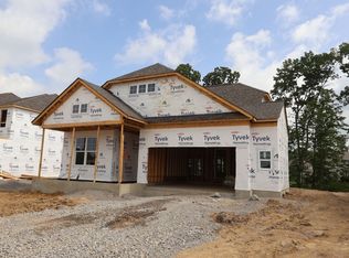 1742 Goldfinch Ln, Milford, OH 45150