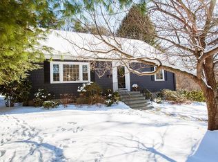 54 Bancroft Rd, Wellesley, MA 02481