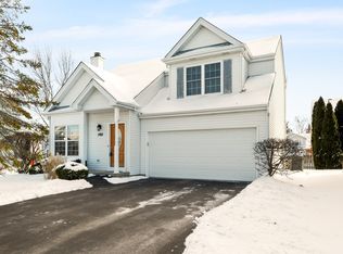 1582 Hunter Ct, Geneva, IL 60134