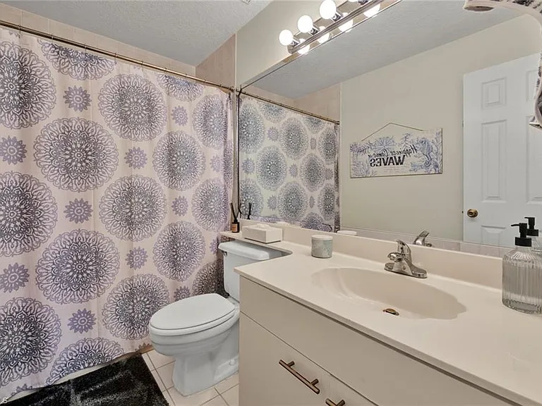 386 Emerald Bay Cir #G4 — Photo 15