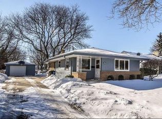 8231 W Cleveland Ave, West Allis, WI 53219