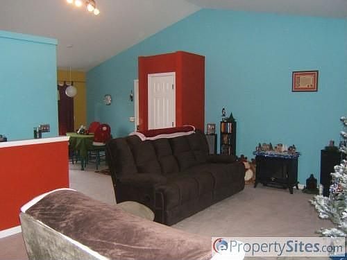 2nd image of 7561 Stermer Dr