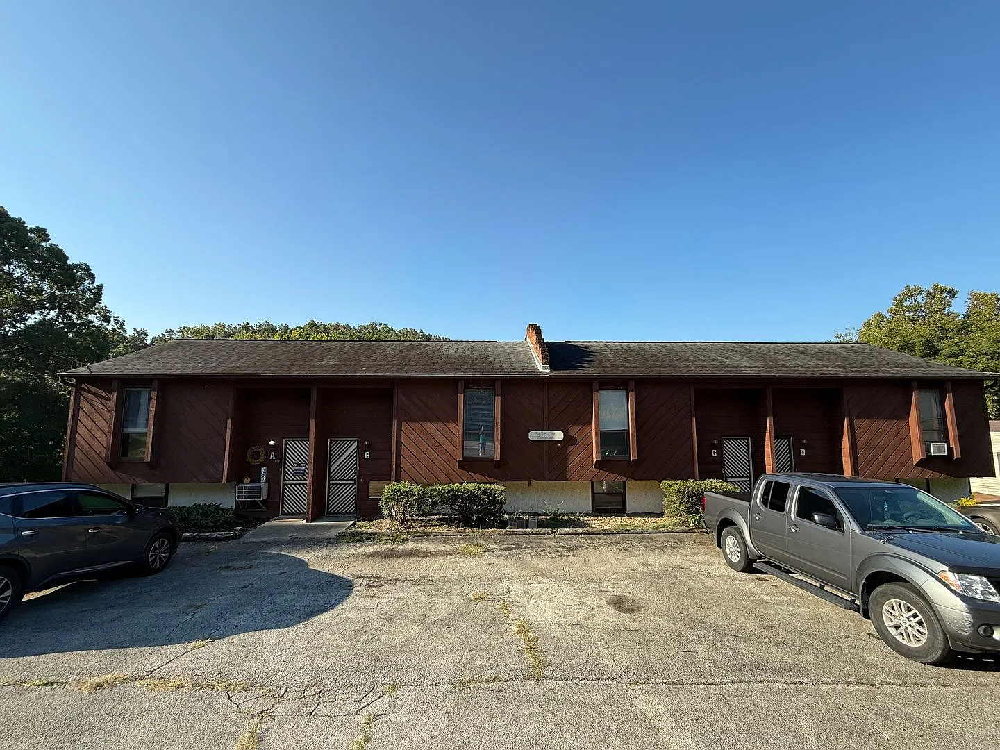 Panther Lake Townhouses — Photo 1