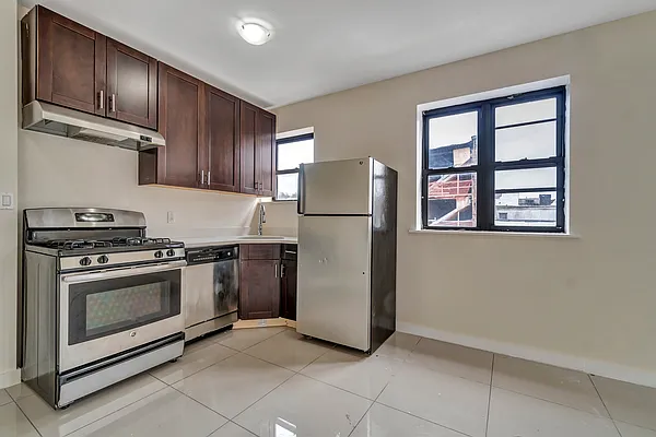 Rented by Corcoran | media 8