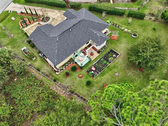 5th image of 51 Presidential Ln