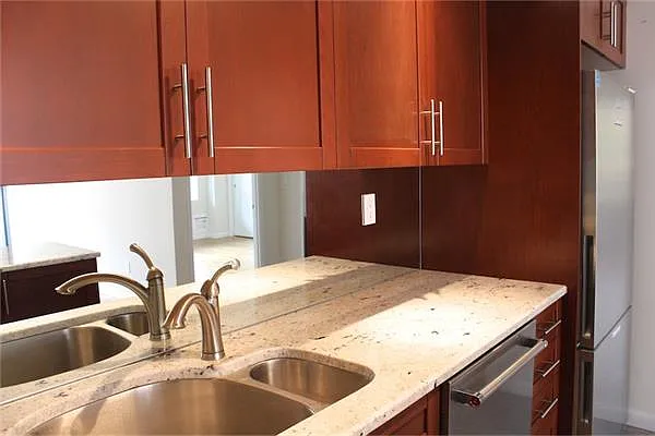 Rented by Avenue Sotheby's International Realty | media 14