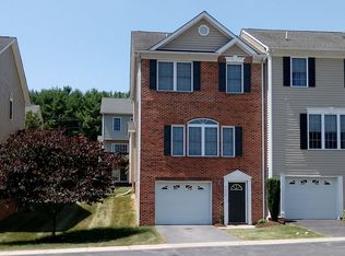 3058 Crystal Spring Ln, Harrisonburg, VA 22801