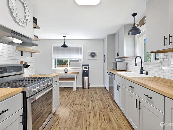 4th image of 5868 Shannon Avenue