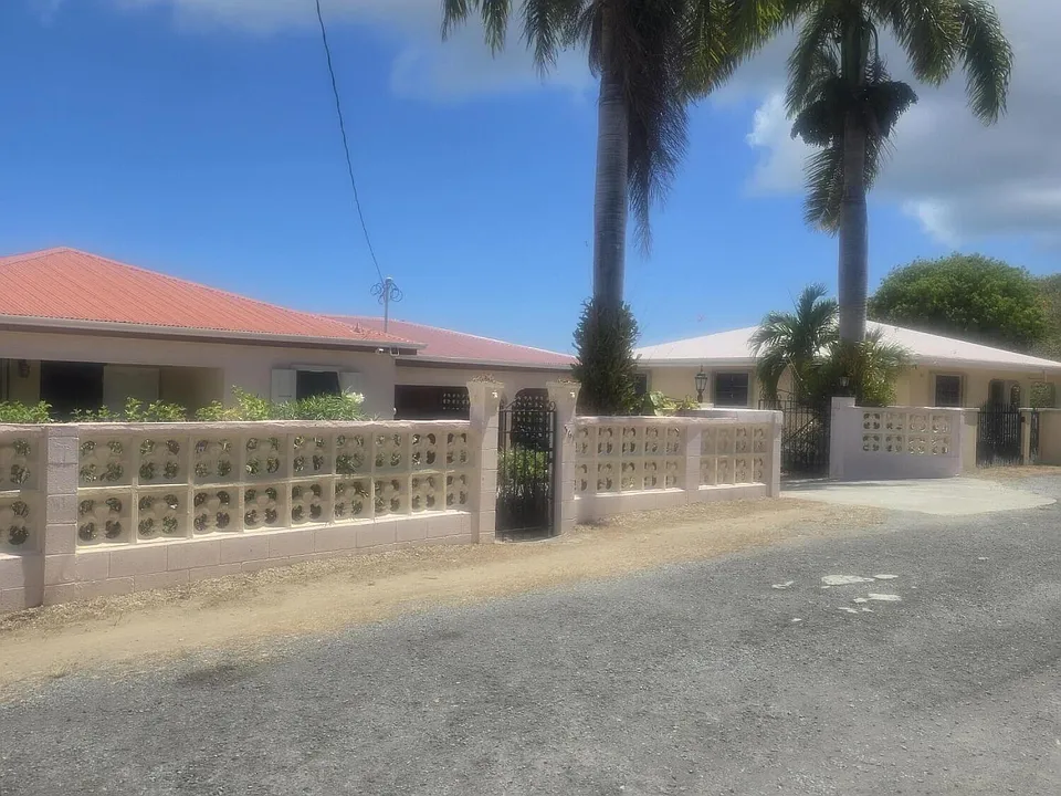 361 Peters Rest Est