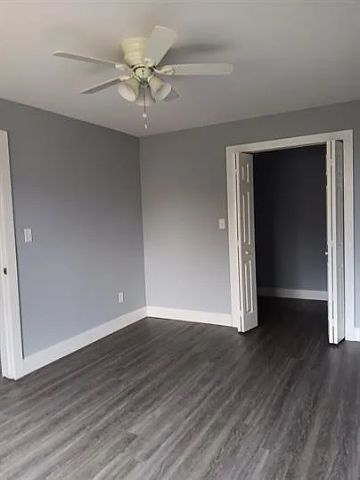 415 E Mill St — Photo 11