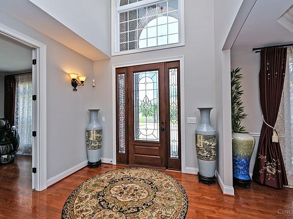 4th image of 7933 Elbrecht Dr