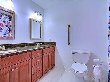3rd image of 17 Vincent Ave