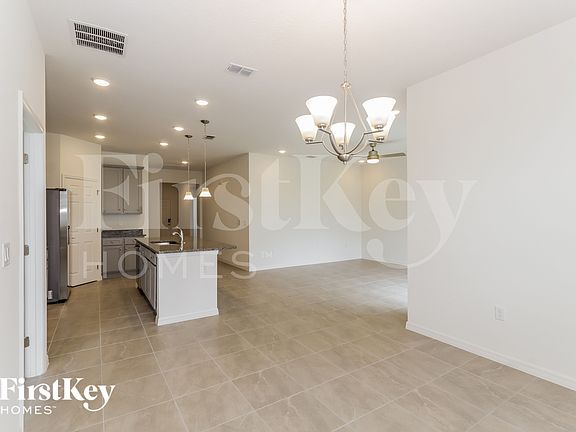 5th image of 125 Windsor Reserve Dr