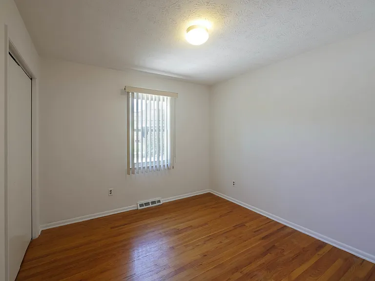4762 W Farnhurst Rd — Photo 17