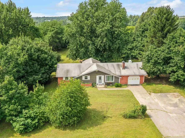 498 Charles Bancroft Highway, Litchfield, NH 03052