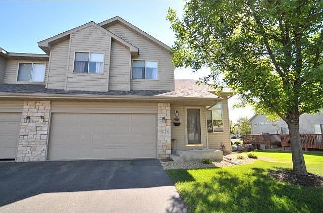 1st image of 1621 Wexford Ln