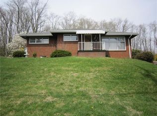 2058 McClellandtown Rd, Masontown, PA 15461