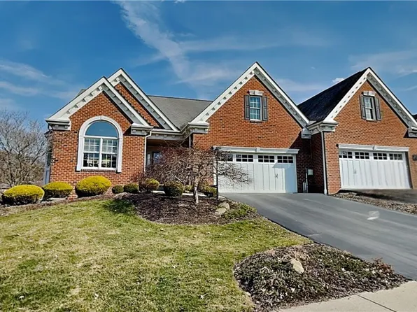 101 Summit Dr, Sewickley, PA 15143