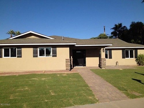 2nd image of 4216 E Calle Redonda