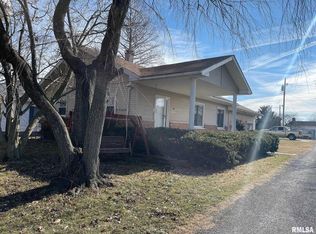 204 W Gelston St, Valier, IL 62812