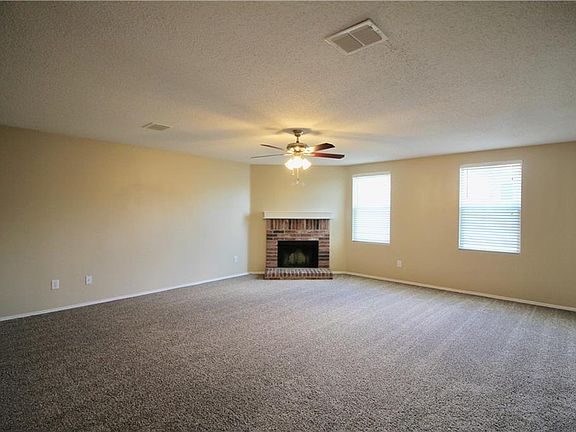 3rd image of 3339 Lipizzan Dr